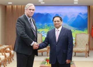 Thủ tướng Phạm Minh Chính tiếp đoàn các nghị sỹ của Hoa Kỳ