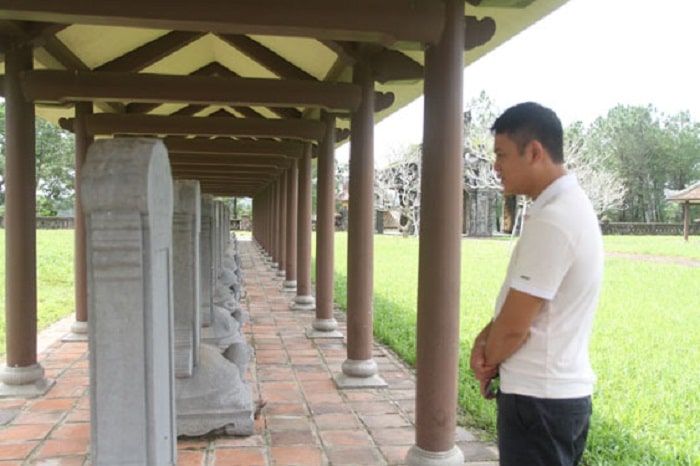 "Trí tướng" Nguyễn Hữu Dật - Nhà sử học Lê Văn Lan