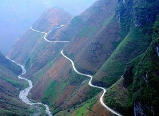Đèo Ngoạn Mục là địa danh nổi tiếng thuộc tỉnh nào Việt Nam? Đèo Ngoạn Mục là địa danh nổi tiếng thuộc tỉnh nào Việt Nam?