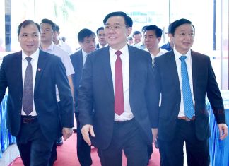 Chủ tịch Quốc hội Vương Đình Huệ dự Hội nghị công bố Quy hoạch tỉnh Hà Tĩnh thời kỳ 2021 – 2030 Chủ tịch Quốc hội Vương Đình Huệ dự Hội nghị công bố Quy hoạch tỉnh Hà Tĩnh thời kỳ 2021 - 2030
