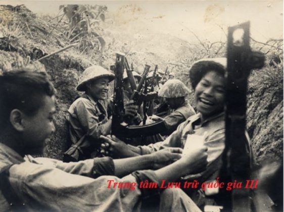 13 min 3 562x420 - Những hình ảnh đặc biệt quý hiếm về Chiến dịch Điện Biên Phủ