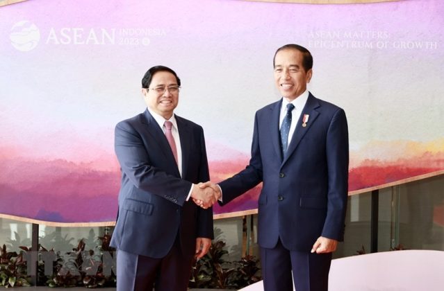 2 min 24 639x420 - [Photo] Thủ tướng Phạm Minh Chính gặp Tổng thống Indonesia Joko Widodo