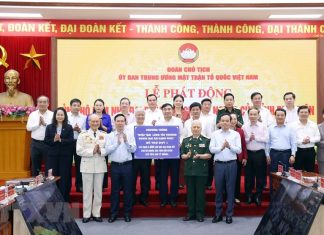 Hình ảnh Chủ tịch nước dự phát động làm nhà Đại đoàn kết ở Điện Biên