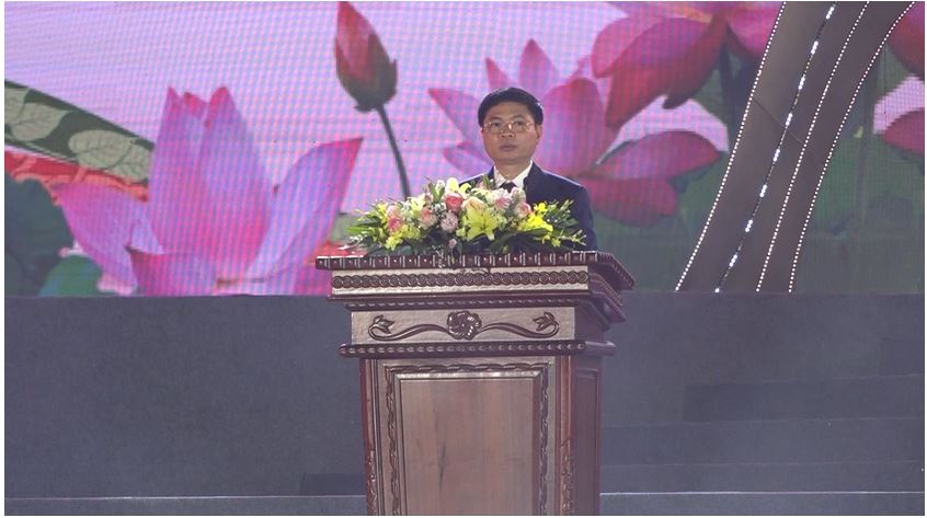 Chủ tịch UBND tỉnh Hà Nam Trương Quốc Huy phát biểu tại buổi lễ.