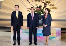 Lễ đón Thủ tướng Phạm Minh Chính dự Hội nghị thượng đỉnh G7 mở rộng