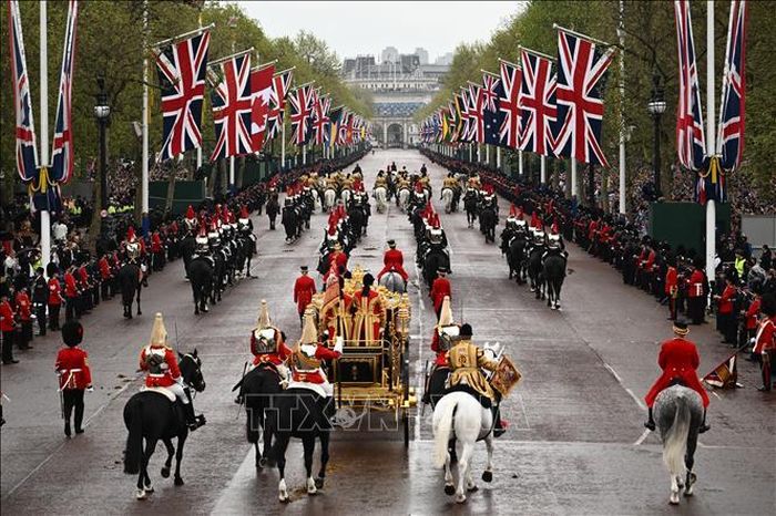 204 trieu nguoi xem truyen hinh - Lễ đăng quang của Vua Charles III thu hút 20,4 triệu người xem truyền hình tại Anh