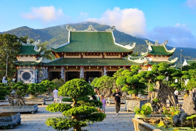 4 min 82 630x420 - Chiêm ngưỡng ngôi chùa Linh Ứng tuyệt đẹp nằm trên bán đảo Sơn Trà