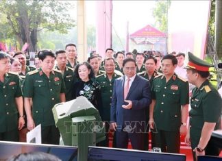 Thủ tướng Phạm Minh Chính: Quân đội phải đẩy mạnh nghiên cứu, sáng tạo cả khoa học công nghệ và khoa học xã hội nhân văn