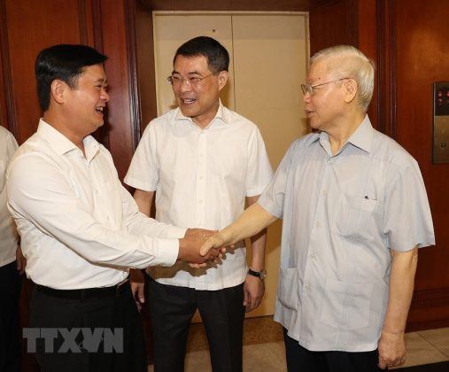 7 min 48 507x420 - Tổng Bí thư chủ trì họp tổng kết phương hướng phát triển tỉnh Nghệ An