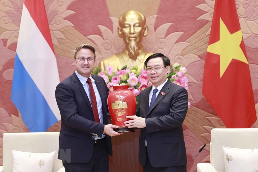Hình ảnh Chủ tịch Quốc hội tiếp Thủ tướng Luxembourg Xavier Bettel Hình ảnh Chủ tịch Quốc hội tiếp Thủ tướng Luxembourg Xavier Bettel