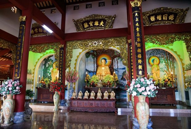 8 min 44 619x420 - Chiêm ngưỡng ngôi chùa Linh Ứng tuyệt đẹp nằm trên bán đảo Sơn Trà