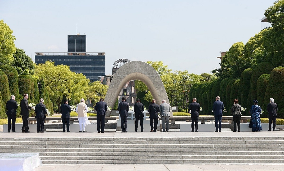 Cac dai bieu tuong niem nhung nan nhan vu danh bom nguyen tu. min - Hình ảnh xúc động tại công viên tưởng niệm hòa bình Hiroshima