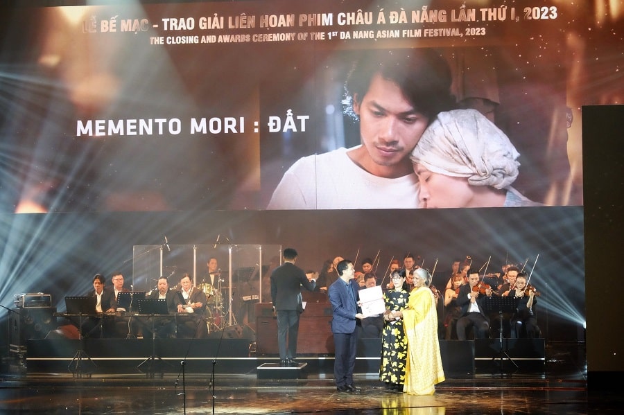 Giai Netpac cho phim Viet Nam Memento Mori min - 'Những đứa trẻ trong sương' đạt giải phim châu Á hay nhất