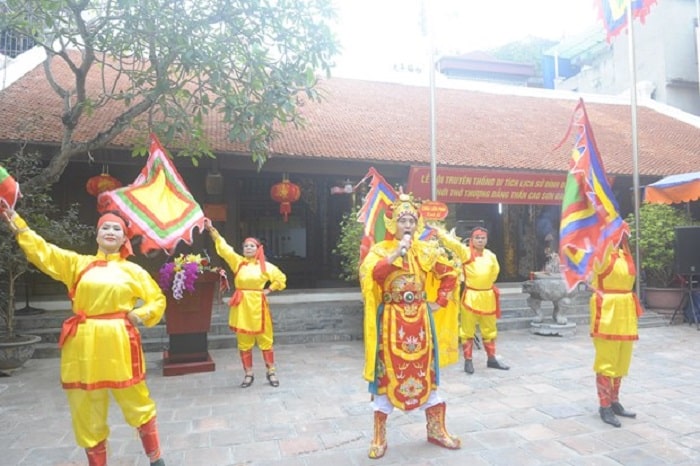 Lễ hội tưởng nhớ công đức của Cao Sơn Đại Vương tại Đình Đại-Bạch Mai. 