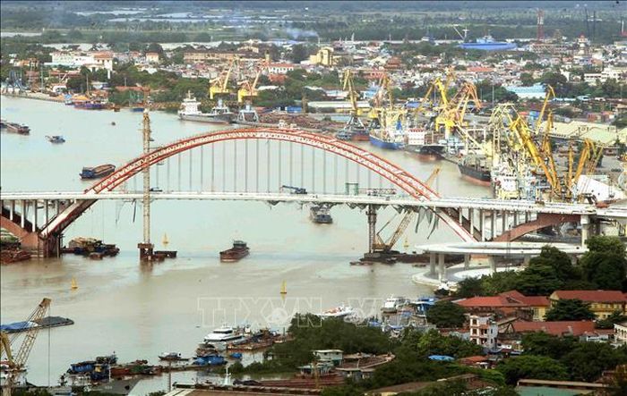 Sức bật của 'Thành phố Tháng Năm'