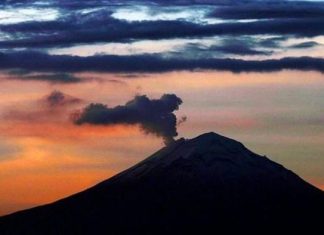 Mexico: Núi lửa Popocatépetl hoạt động mạnh, phun nhiều dung nham