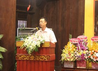 PGS.TS Nguyễn Thanh Tú tại hội thảo Phùng Hưng