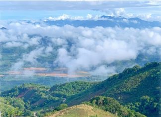 Chiêm ngưỡng cung đèo Sa Mù huyền ảo nổi tiếng bậc nhất ở đất Quảng Trị
