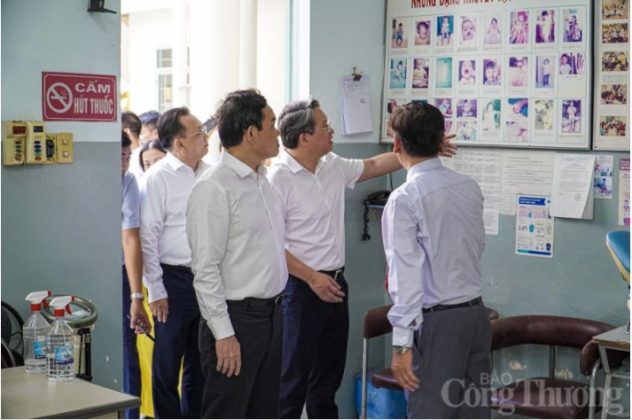 2 min 6 632x420 - Phó Thủ tướng Trần Lưu Quang thăm Trung tâm Phục hồi chức năng giáo dục trẻ em khuyết tật tỉnh Khánh Hòa