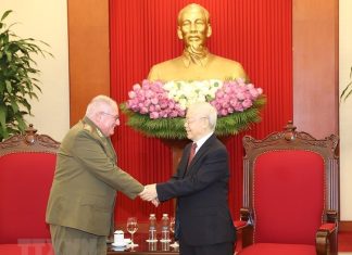 Tổng Bí thư Nguyễn Phú Trọng tiếp Bộ trưởng Lực lượng Vũ trang Cuba