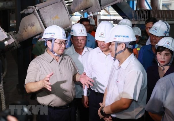 3 min 30 604x420 - Thủ tướng kiểm tra tình hình sản xuất và cung ứng điện tại Quảng Ninh
