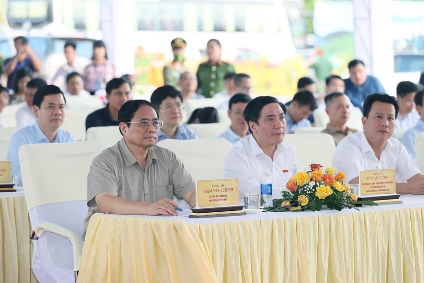 Thủ tướng dự lễ khánh thành dự án thành phần cao tốc Bắc-Nam phía Đông
