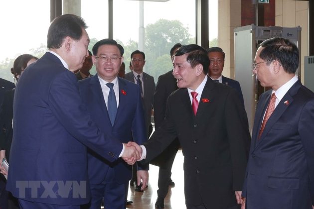 3 min 70 630x420 - Hình ảnh Chủ tịch Quốc hội Vương Đình Huệ tiếp Tổng thống Hàn Quốc