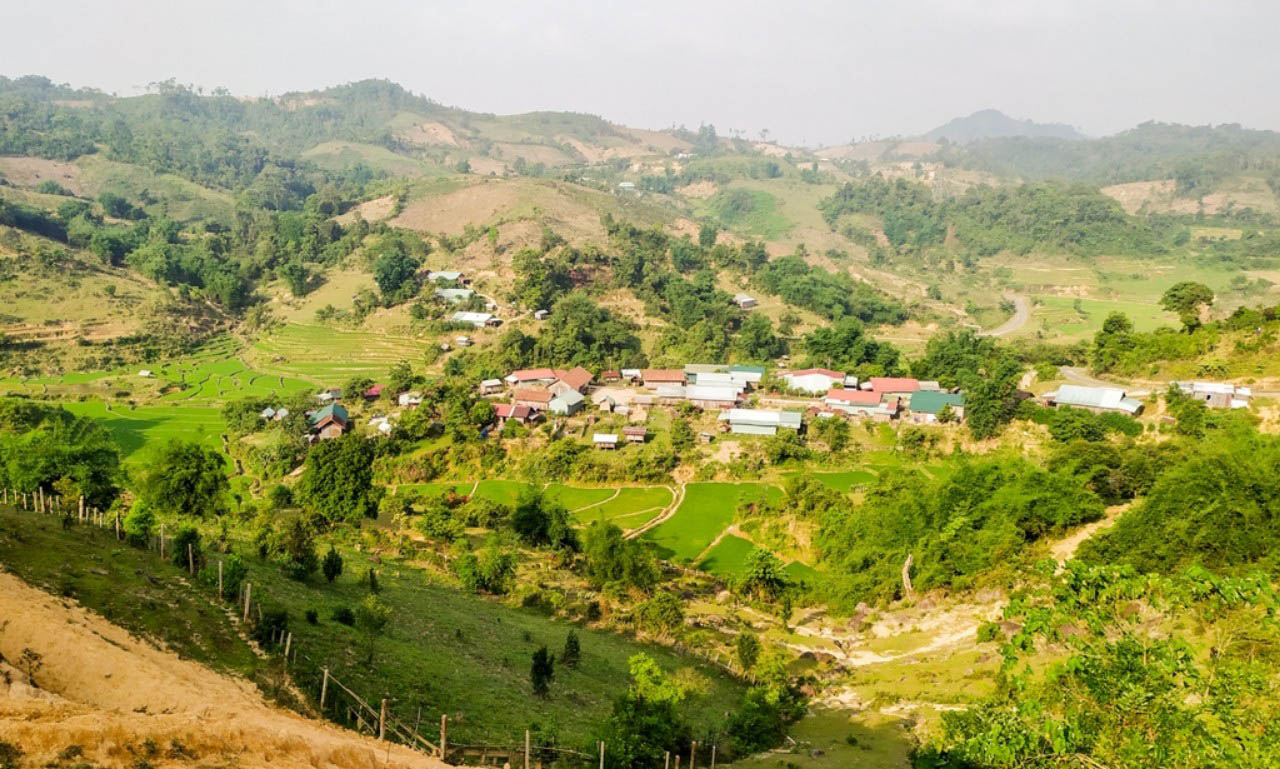 Tuyến đường Trường Sơn Đông dài gần 700km, đi qua 7 tỉnh miền Trung và Tây Nguyên Tuyến đường Trường Sơn Đông dài gần 700km, đi qua 7 tỉnh miền Trung và Tây Nguyên