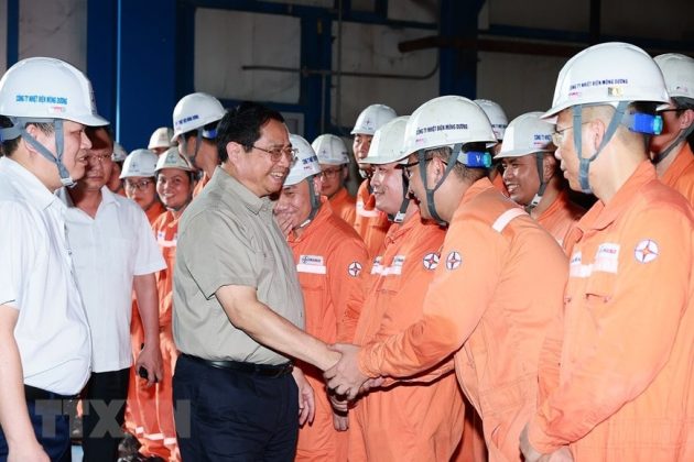 6 min 26 630x420 - Thủ tướng kiểm tra tình hình sản xuất và cung ứng điện tại Quảng Ninh