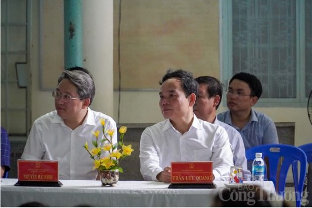 6 min 5 630x420 - Phó Thủ tướng Trần Lưu Quang thăm Trung tâm Phục hồi chức năng giáo dục trẻ em khuyết tật tỉnh Khánh Hòa