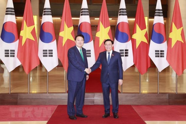 6 min 63 630x420 - Hình ảnh Chủ tịch Quốc hội Vương Đình Huệ tiếp Tổng thống Hàn Quốc