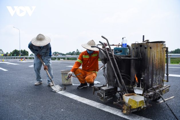 Việc đưa v&agrave;o khai th&aacute;c, sử dụng dự &aacute;n n&agrave;y được kỳ vọng sẽ giải quyết t&igrave;nh trạng tắc đường vốn l&agrave; nỗi lo thường trực của người d&acirc;n khi di chuyển qua tuyến đường n&agrave;y.