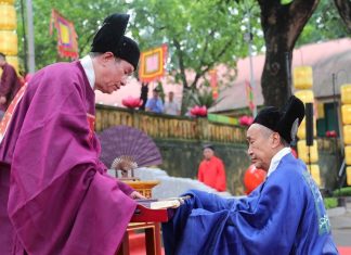 Khám phá Tết Đoan Ngọ tại kinh thành Thăng Long xưa
