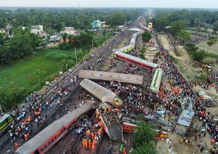 An Do cong bo nguyen nhan tham hoa duong sat lam 300 nguoi chet - Ấn Độ công bố nguyên nhân thảm họa đường sắt làm 300 người chết
