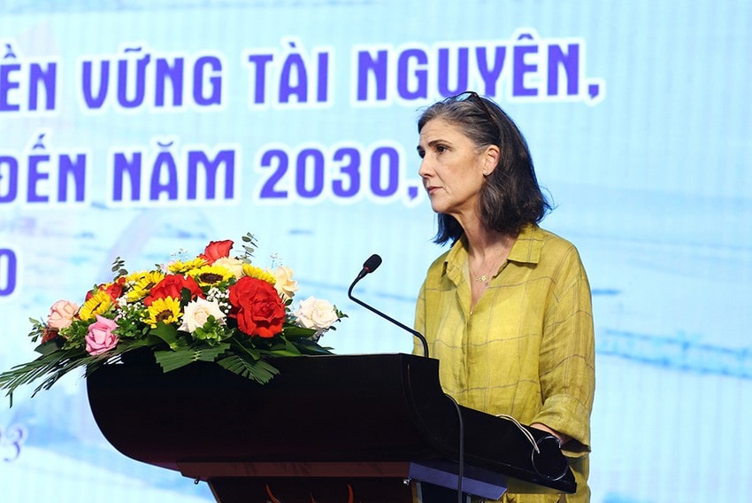 Bà Ramla Khalidi, Trưởng đại diện thường trú của Tổ chức phát triển Liên hợp quốc tại Việt Nam.