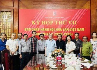 Ban Chấp hành Hội Nhà văn Việt Nam tiến hành kỳ họp thứ VII nhiệm kỳ X Ban Chấp hành Hội Nhà văn Việt Nam tiến hành kỳ họp thứ VII nhiệm kỳ X