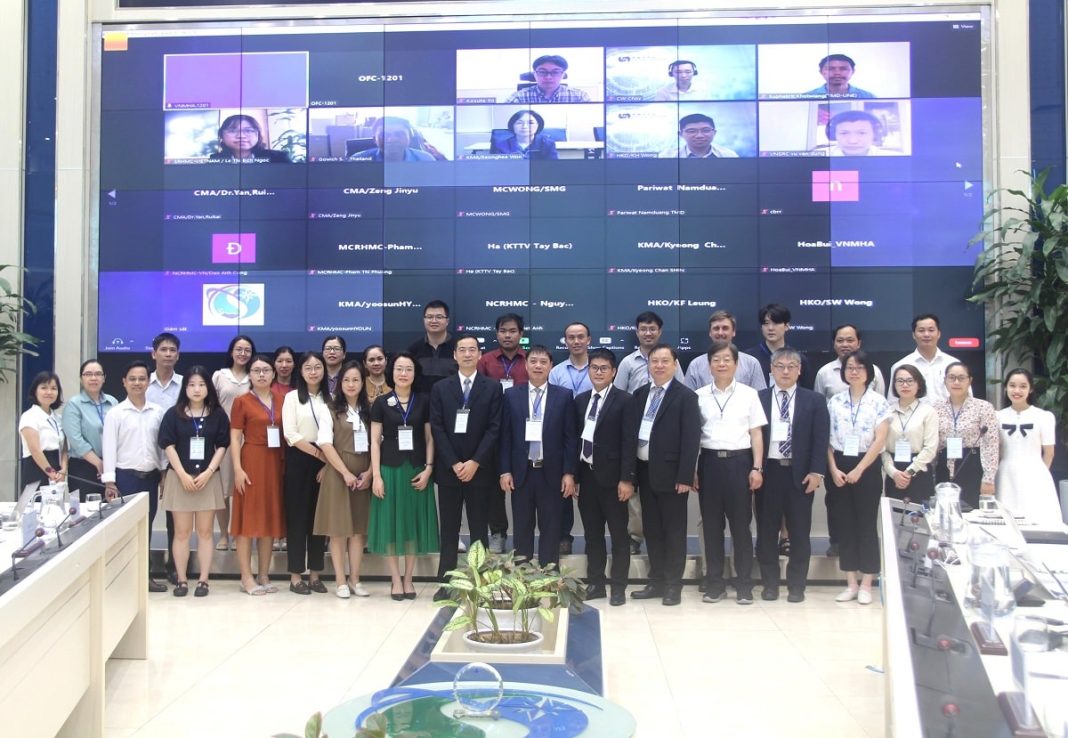 Việt Nam đóng góp tích cực vào công tác dự báo bão của quốc tế Việt Nam đóng góp tích cực vào công tác dự báo bão của quốc tế