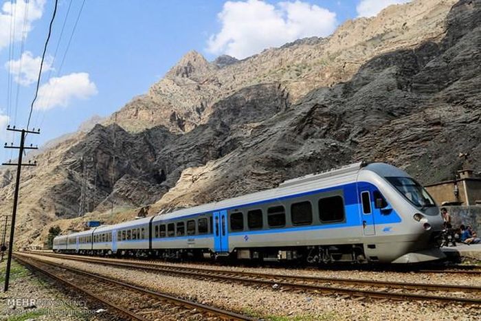 Chính thức đưa vào hoạt động tuyến đường sắt nối Iran và châu Âu