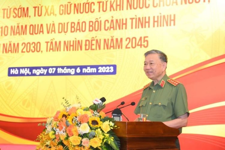 Bảo vệ Tổ quốc từ sớm, từ xa, giữ nước từ khi nước chưa nguy