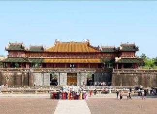 Phát huy giá trị di sản văn hóa Cố đô Huế để phát triển bền vững