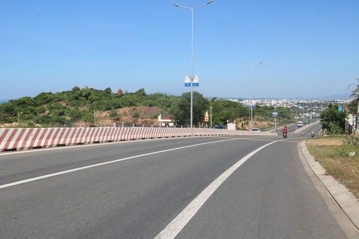 NHỮNG NGƯỜI LÀM HOA CHO ĐẤT: Nỗi niềm Nguyễn Thông