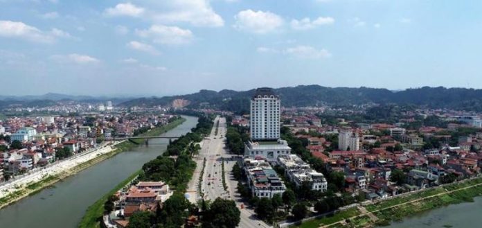 Chung sức, đồng lòng, quyết tâm xây dựng quê hương Lạng Sơn văn minh, giàu mạnh*