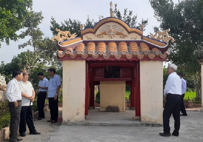 Miếu Đôi có phải là nơi thờ “hoa cái” của vua Quang Trung? - Tác giả: Sơn Thùy