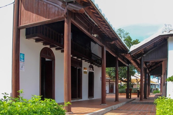 Ngọa Du Sào 