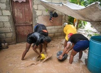 Haiti: Mưa lớn gây lũ lụt và sạt lở đất khiến hơn 40 người thiệt mạng