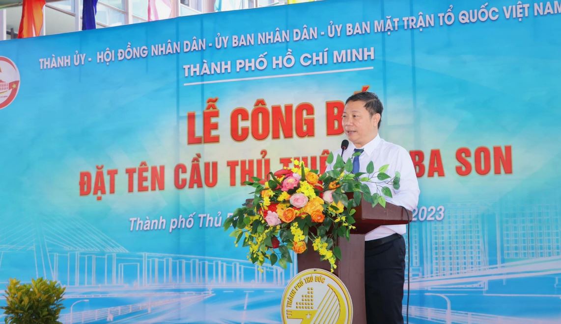 Phó chủ tịch UBND TP.HCM Dương Anh Đức phát biểu tại buổi lễ.