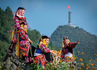 Bàn về ‘liên văn hóa’ từ 3 nguyên tắc: dân tộc hóa, đại chúng hóa, khoa học hóa Bàn về 'liên văn hóa' từ 3 nguyên tắc: dân tộc hóa, đại chúng hóa, khoa học hóa