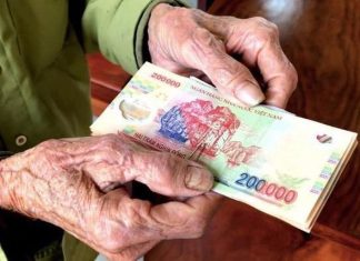 Chính phủ tăng lương hưu, trợ cấp bảo hiểm xã hội và trợ cấp hàng tháng từ 1/7