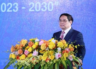 Thủ tướng: Học tập để Việt Nam không thua kém bất kỳ đất nước nào trên thế giới Thủ tướng: Học tập để Việt Nam không thua kém bất kỳ đất nước nào trên thế giới