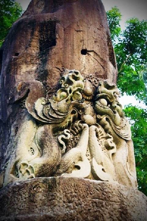Cột đá chùa Dạm (Bắc Ninh)